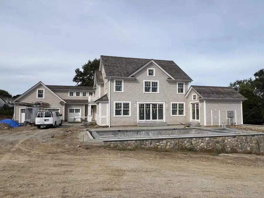 Exterior site progress by Pandora Group LLC.